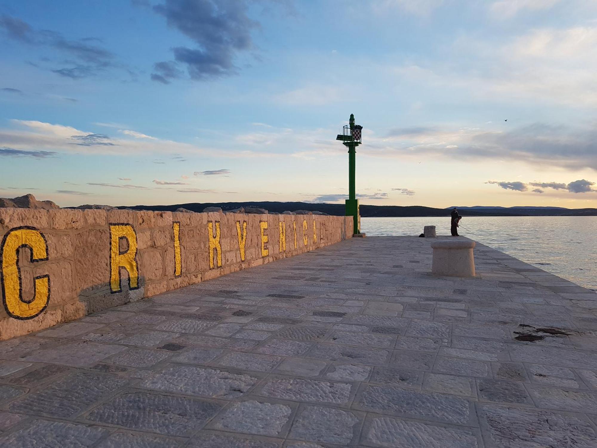 Roni Apartment Crikvenica Bagian luar foto