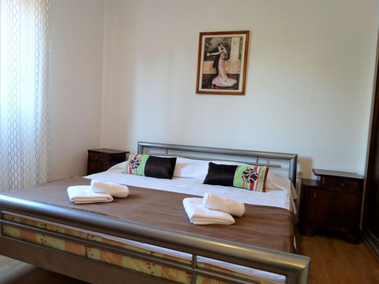 Roni Apartment Crikvenica Bagian luar foto